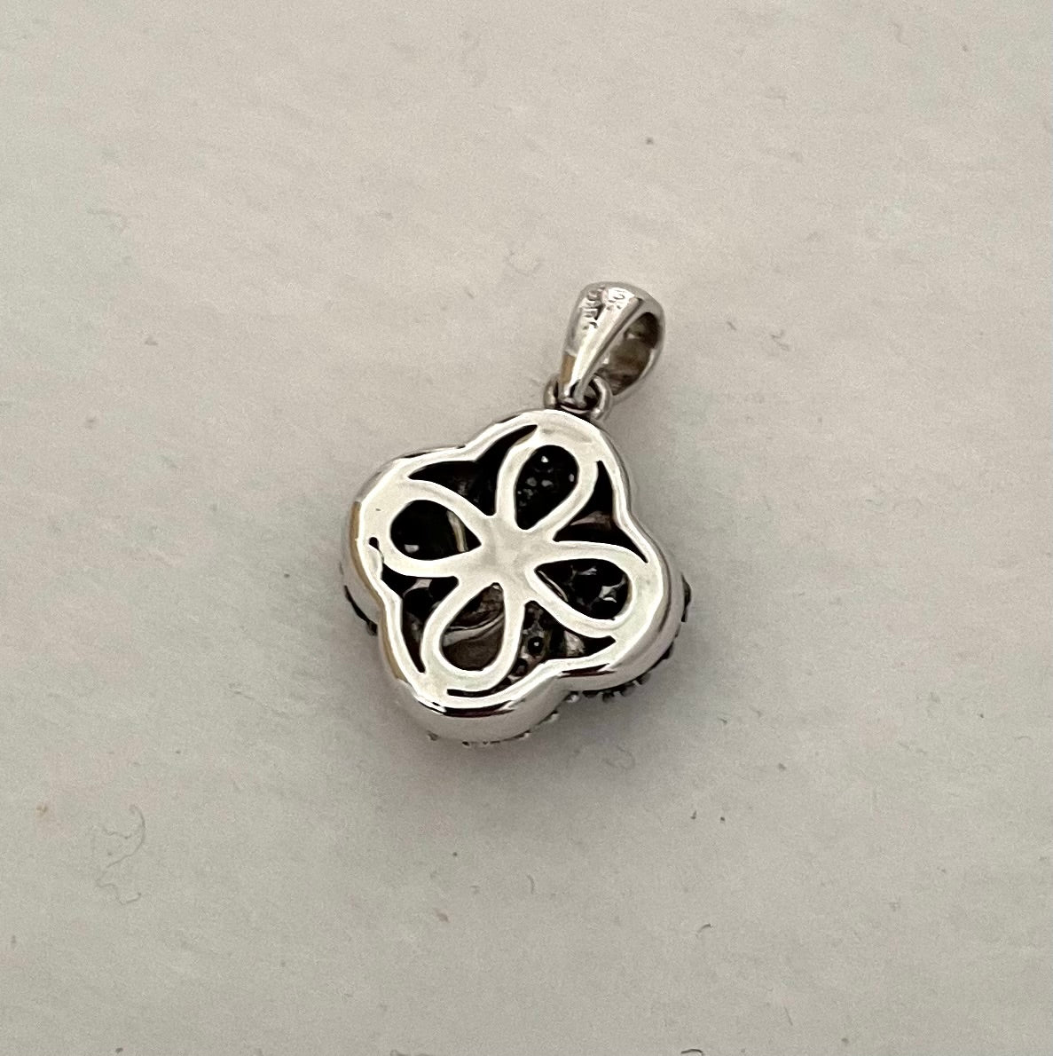 Wonderful Estate Black & White Diamond Pinwheel Set 1.50 cts tw In 10K White Gold