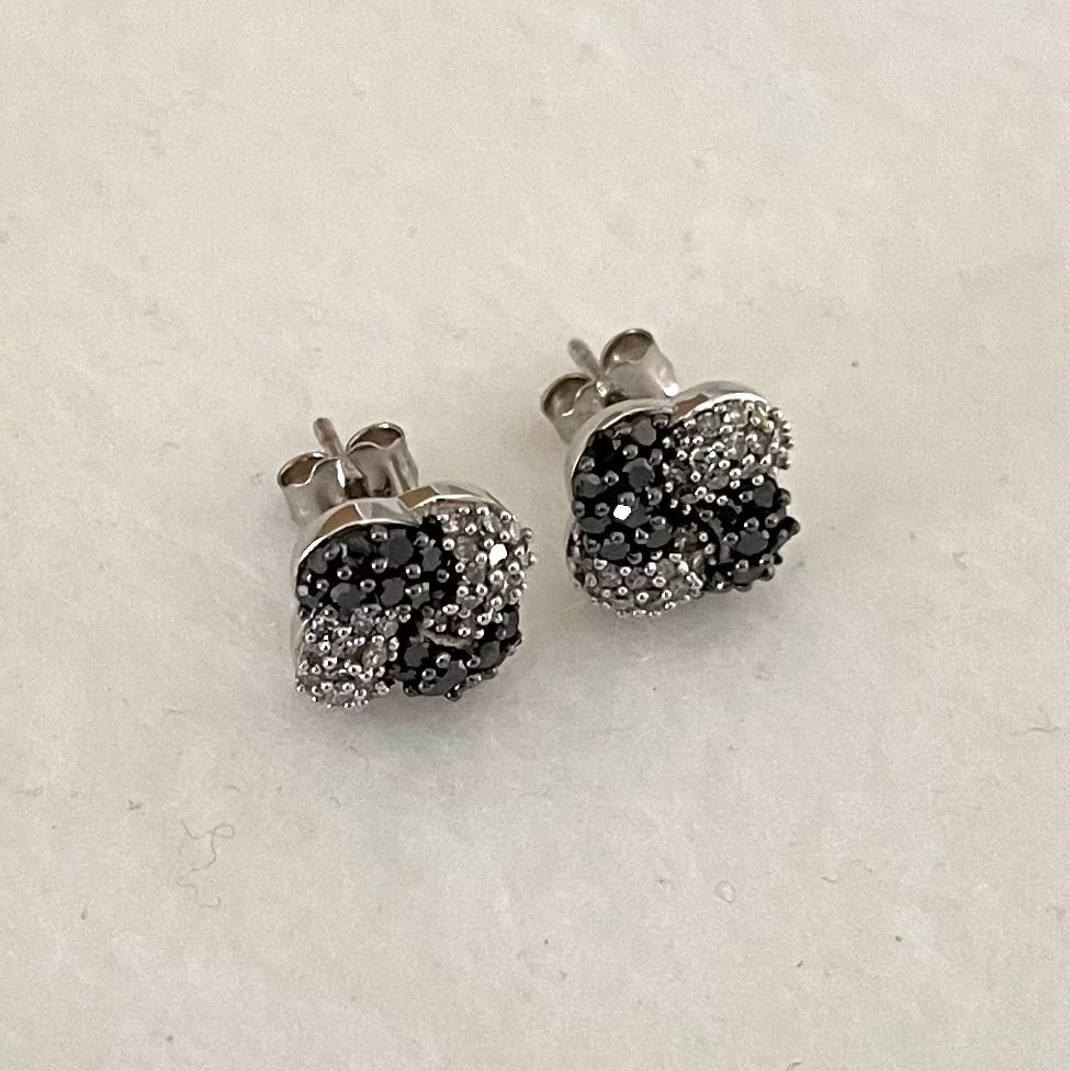 Wonderful Estate Black & White Diamond Pinwheel Set 1.50 cts tw In 10K White Gold