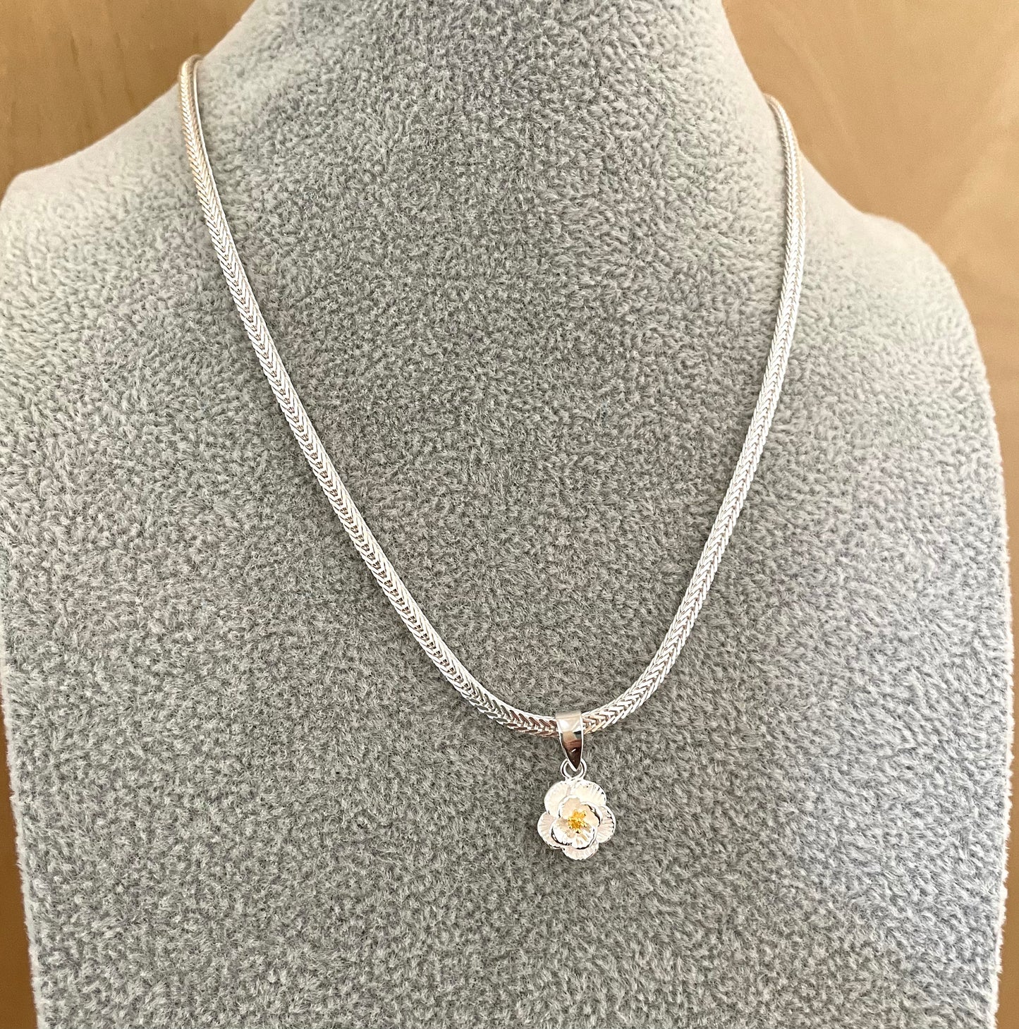 A Limited Summer Edition Foxtail Flower Necklace Solid 925 Sterling Silver Italy