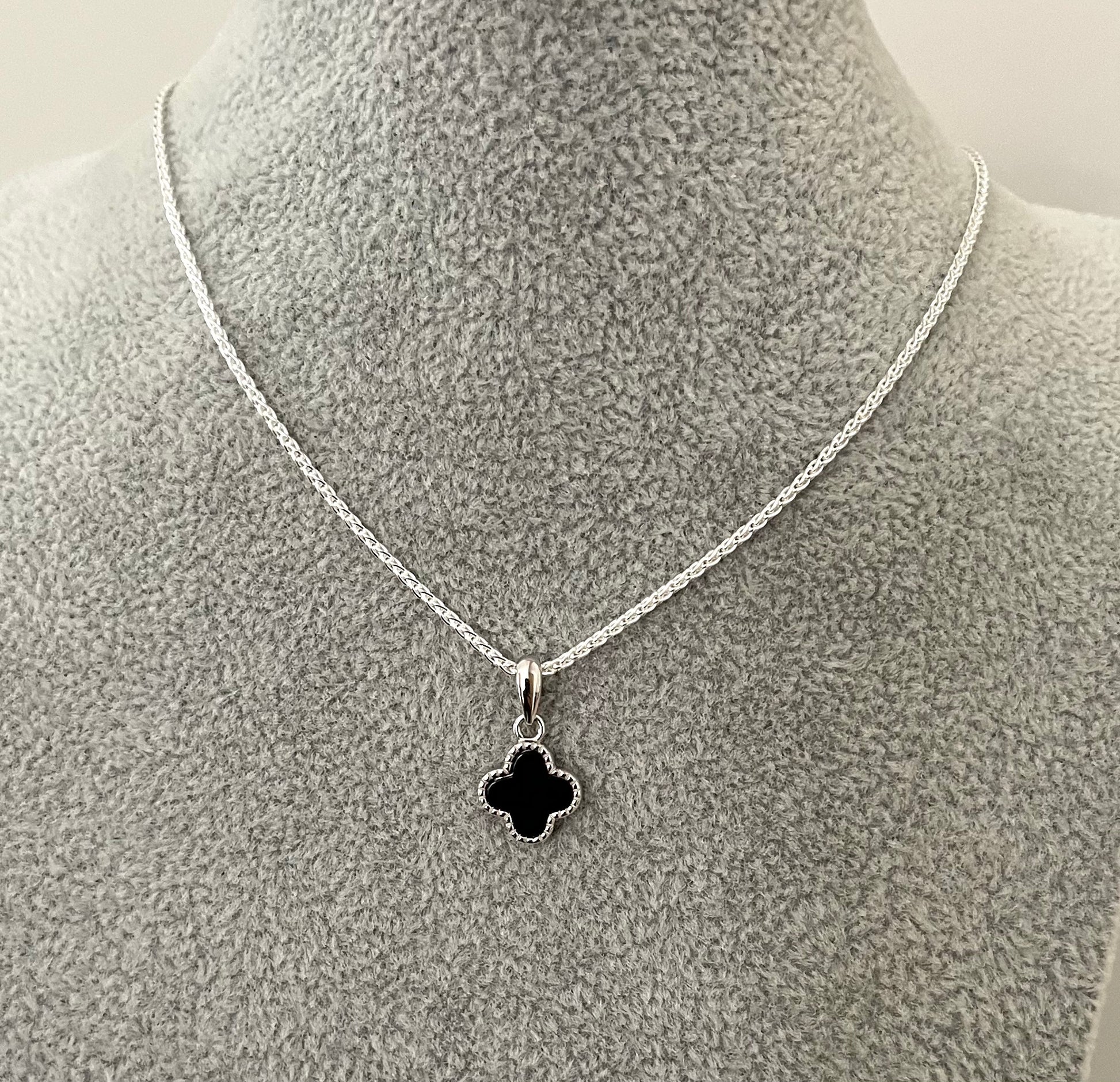 Clover-Necklace-Black-Agate-Solid-925-Sterling-Silver-Italy-3