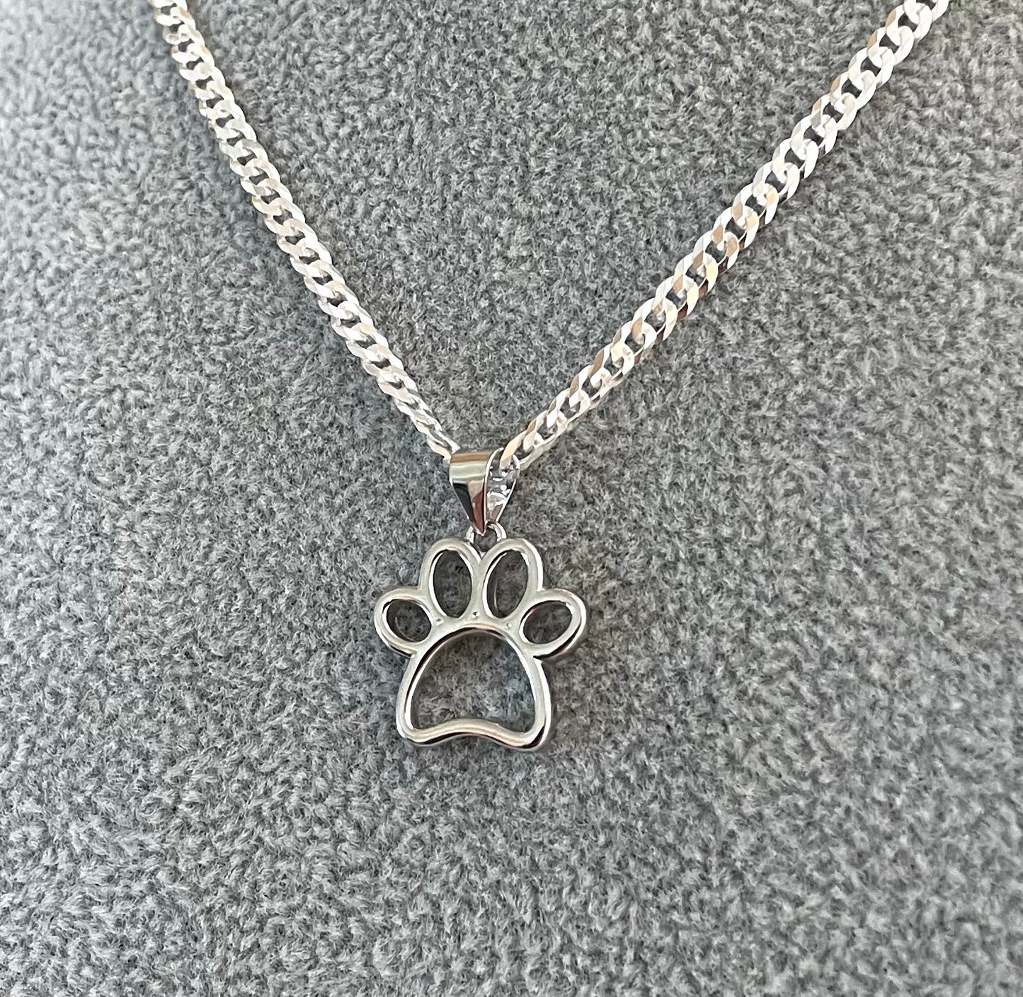 A Limited Edition Luxury Paw Necklace Solid 925 Sterling Silver Italy