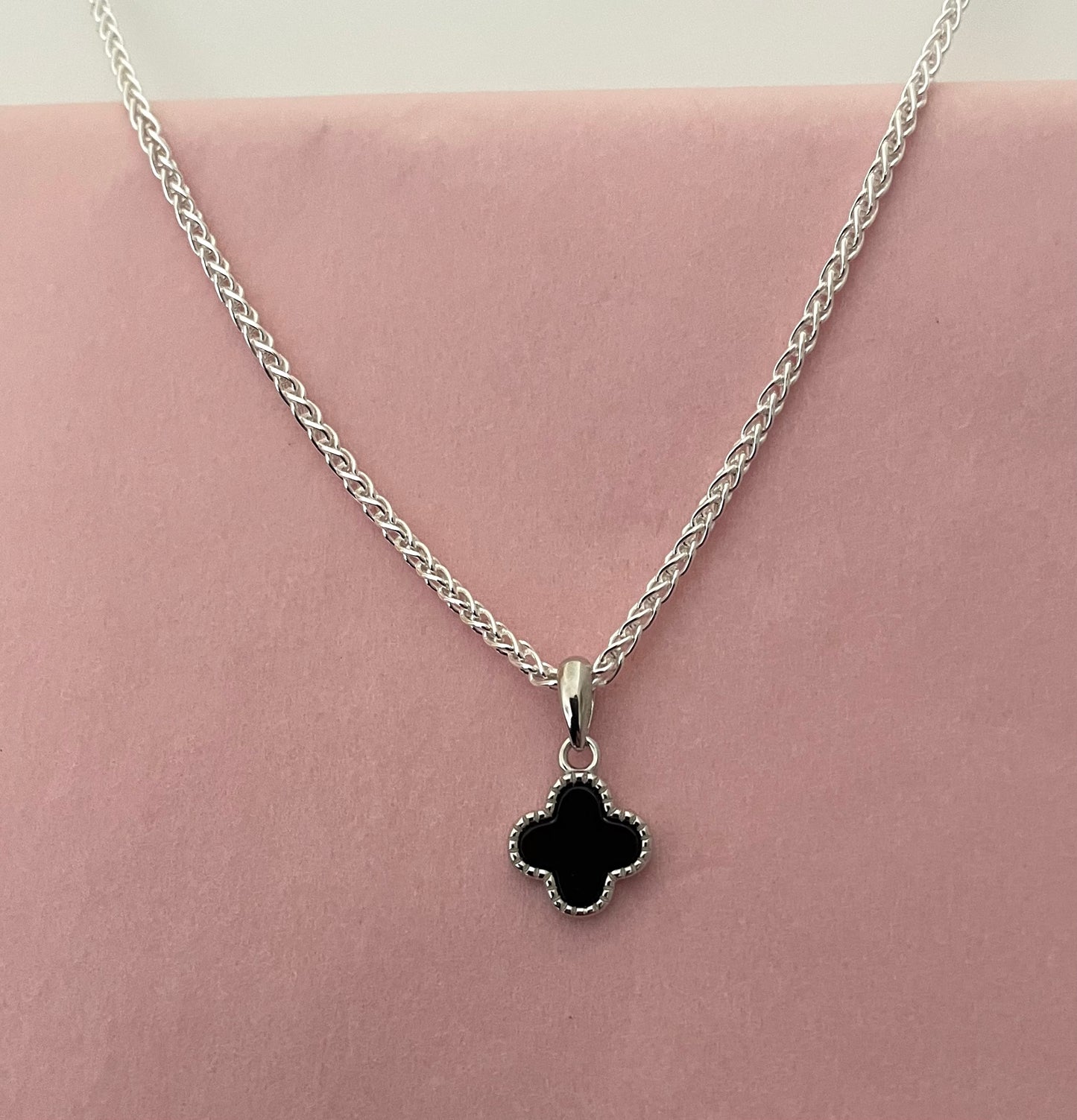 A Limited Edition Clover Necklace Solid 925 Sterling Silver Italy