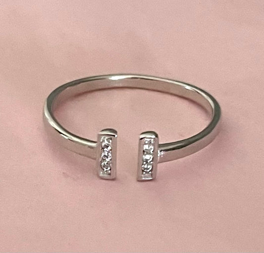 A Limited Edition Sparkly T Ring Solid 925 Sterling Silver