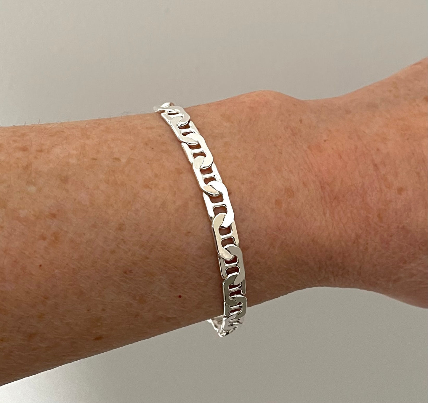 A Holiday Glam Flat Gucc/Marine Bracelet Solid 925 Sterling Silver Italy