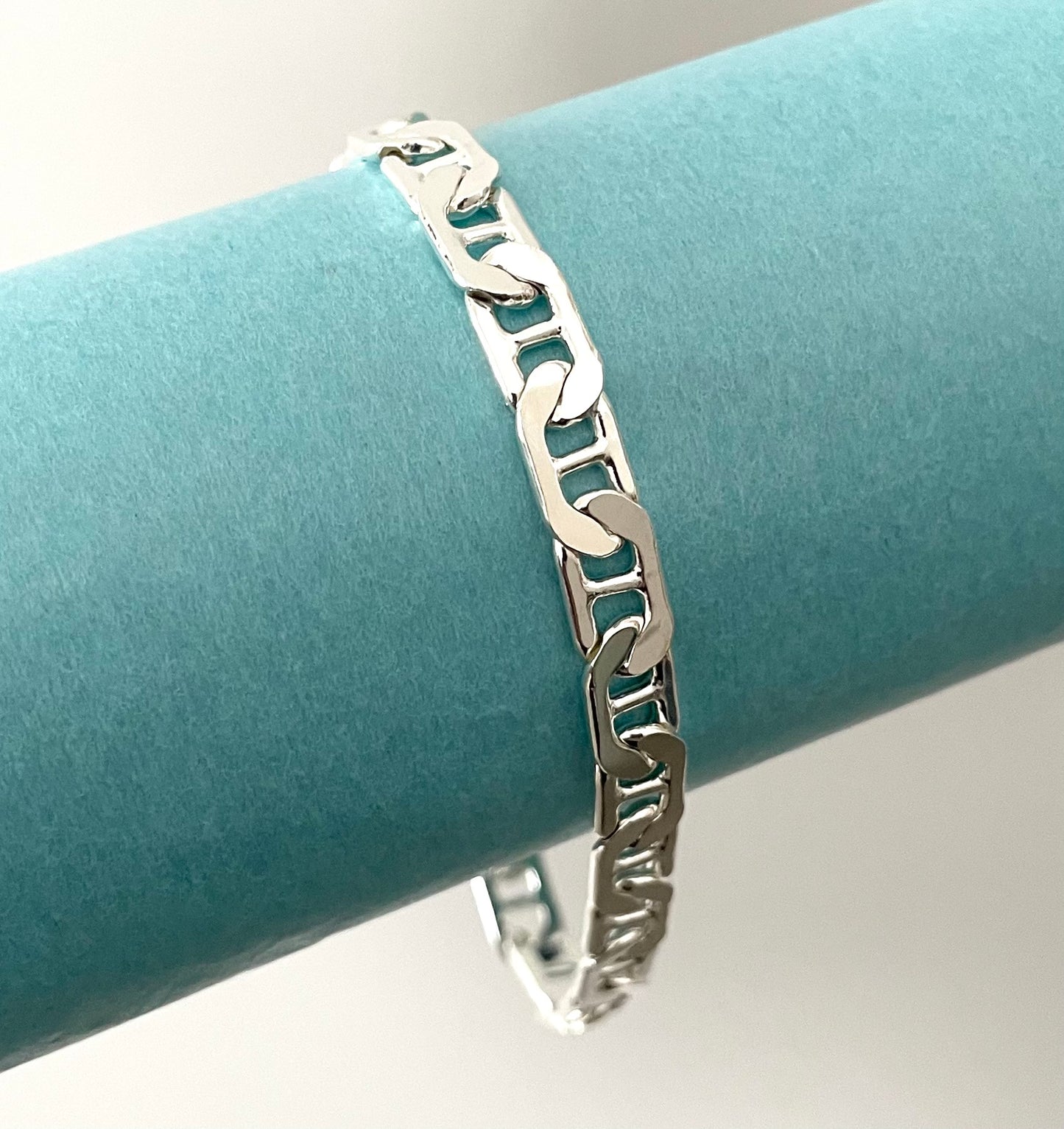 A Holiday Glam Flat Gucc/Marine Bracelet Solid 925 Sterling Silver Italy