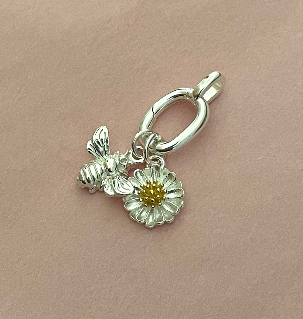 A Summer Edition Charm Holder With 2 Charms Solid 925 Sterling Silver