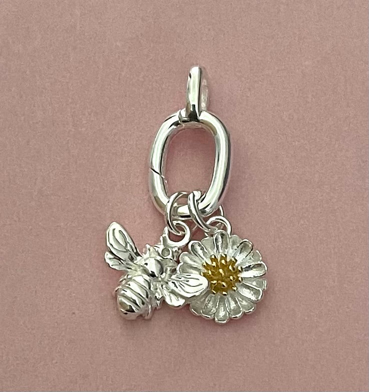 A Summer Edition Charm Holder With 2 Charms Solid 925 Sterling Silver