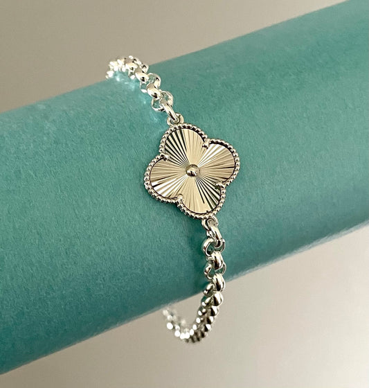 A Special Edition Clover Bracelet Solid 925 Sterling Silver Italy
