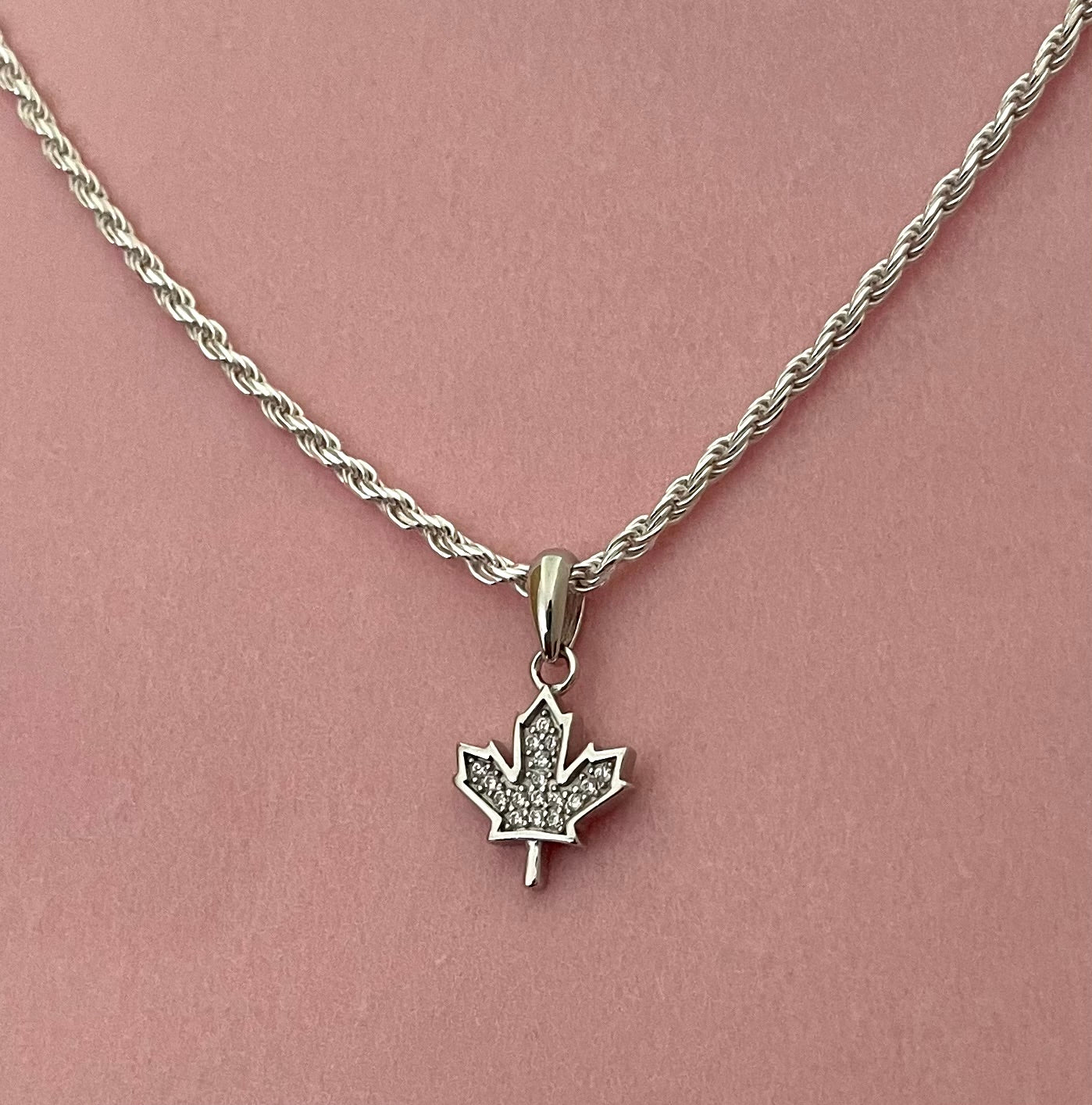 A Special Edition Maple Leaf Necklace Solid 925 Sterling Silver Italy