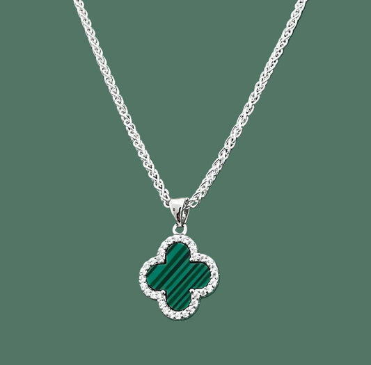 Necklace with green malachite clover pendant on spiga chain 18 inch 2mm solid 925 sterling silver Italy