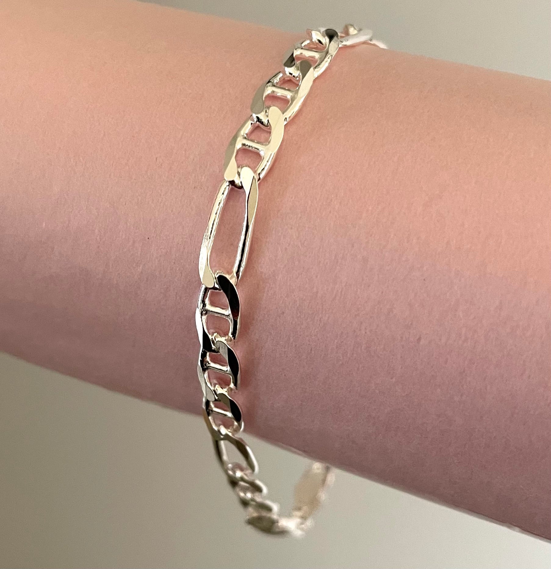 Solid sterling silver figaro bracelet